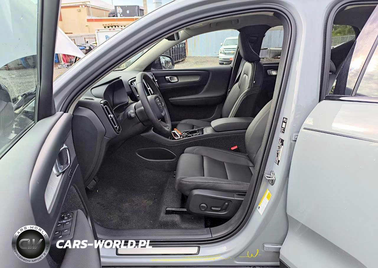 2026 Volvo Xc40 Plus VIN:YV4L12UC5T2790699 - 7