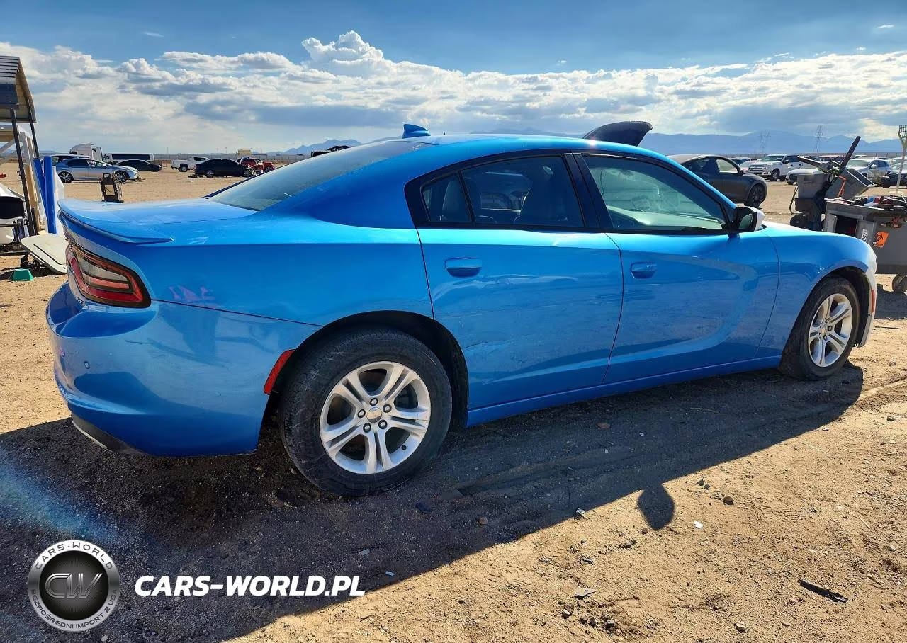2015 Dodge Charger Sxt VIN:2C3CDXHG0FH741687 - 3