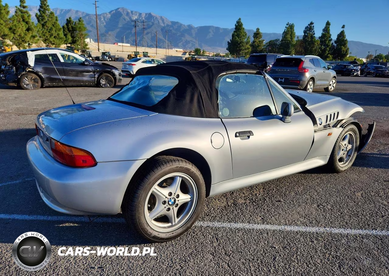 1996 BMW Z3 1.9 VIN:4USCH7322TLB72669 - 3