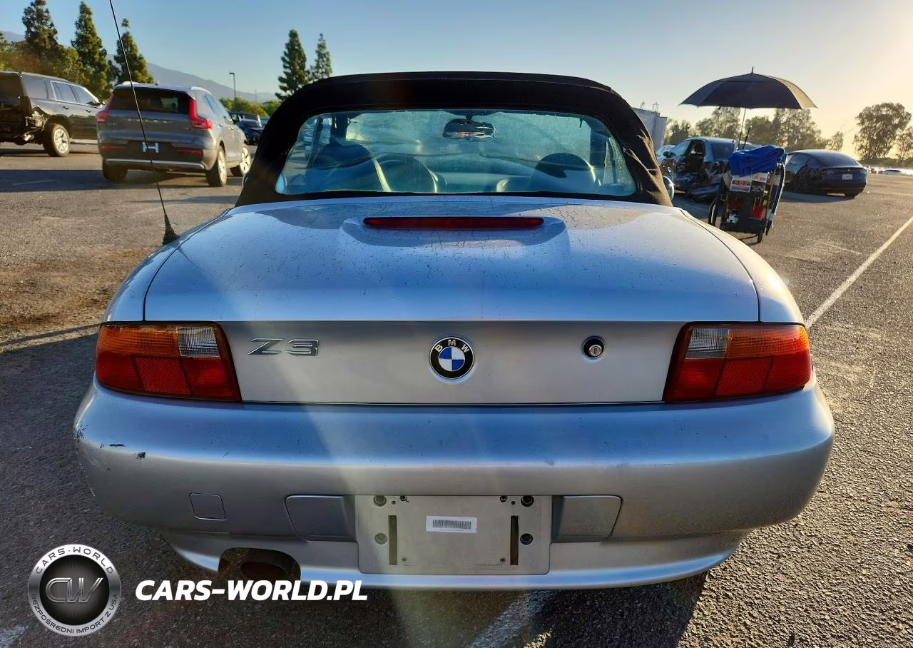 1996 BMW Z3 1.9 VIN:4USCH7322TLB72669 - 6