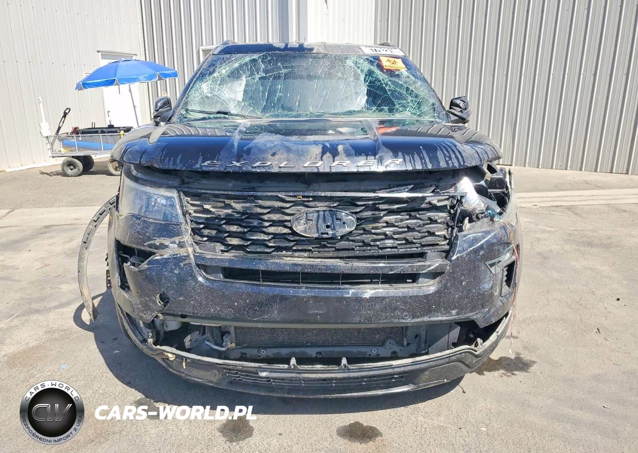 2019 Ford Explorer Sport VIN:1FM5K8GT9KGA32952 - 5