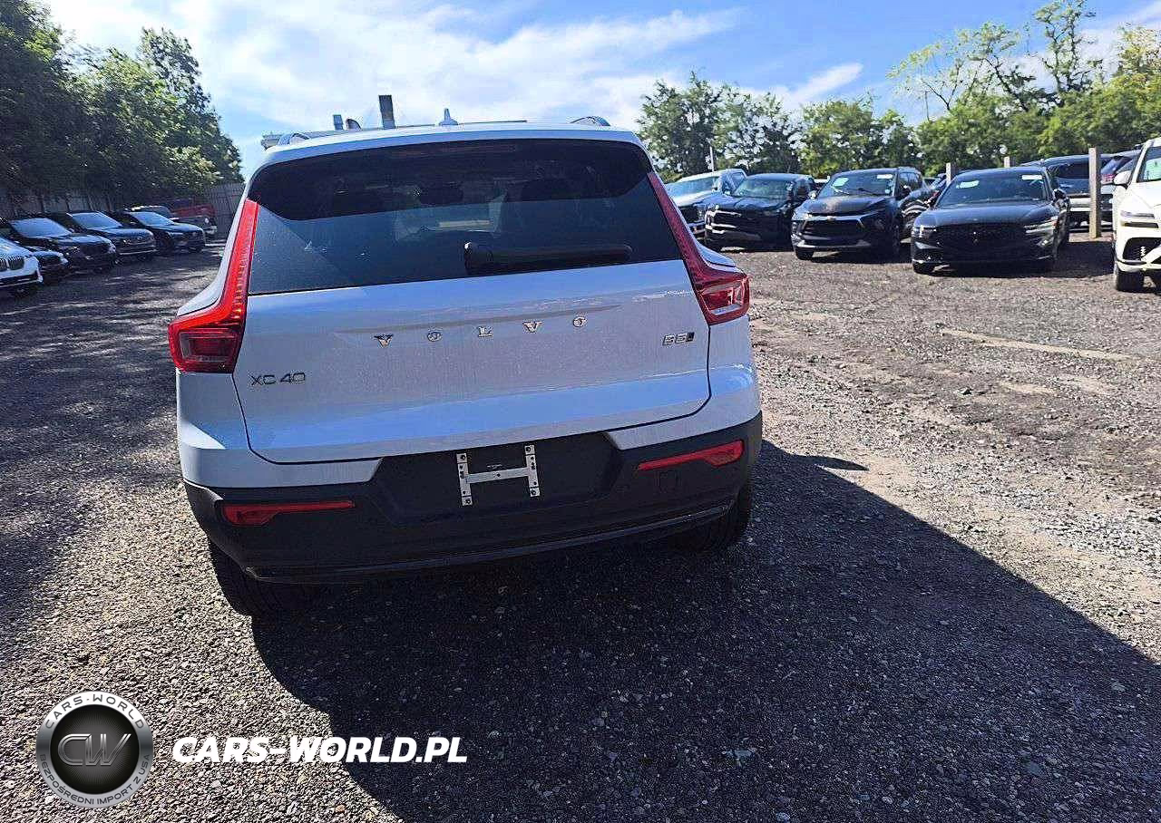 2026 Volvo Xc40 Plus VIN:YV4L12UC7T2820415 - 6
