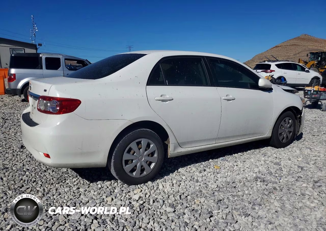 2011 Toyota Corolla Le VIN:JTDBU4EE1B9160248 - 3