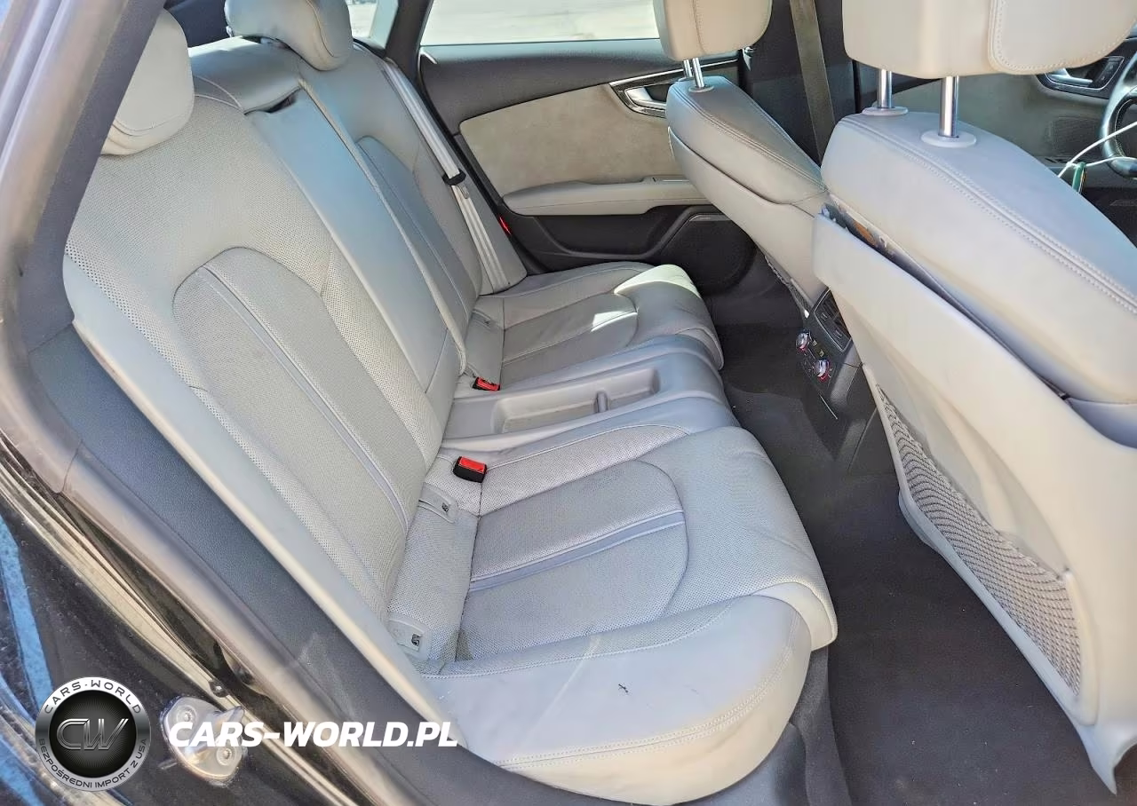 2016 Audi S7 Prestige VIN:WAUW2AFC1GN082228 - 10