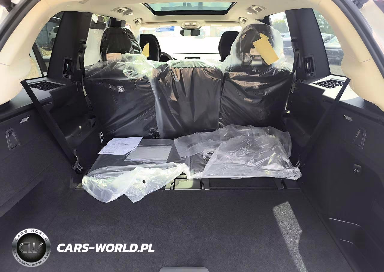 2026 Volvo Xc90 Plus VIN:YV4M12PE9T1472186 - 11