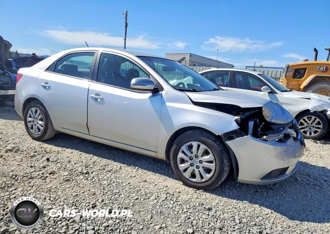 2013 Kia Forte Ex VIN:KNAFU4A2XD5680890 - 4