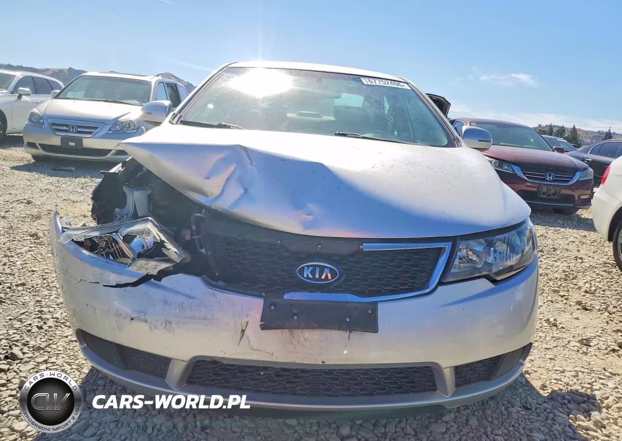 2013 Kia Forte Ex VIN:KNAFU4A2XD5680890 - 5
