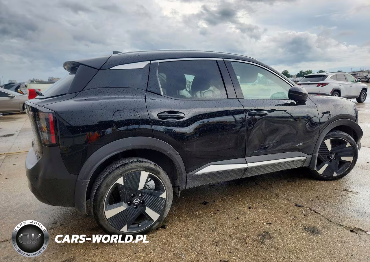 2025 Nissan Kicks Sr VIN:3N8AP6DB9SL379217 - 3