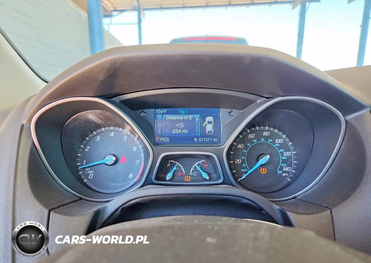 2014 Ford Focus Se VIN:1FADP3F2XEL129592 - 9