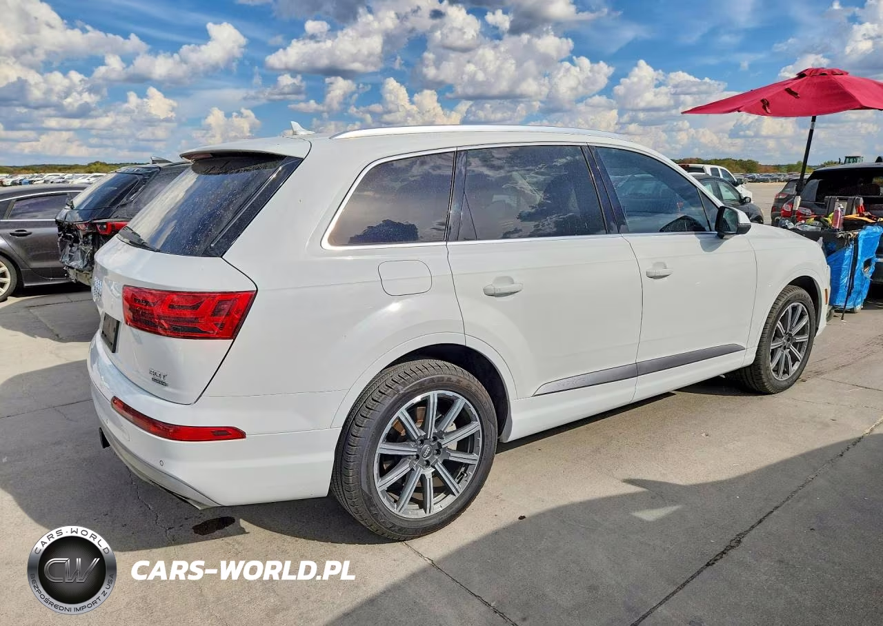 2018 Audi Q7 Prestige VIN:WA1VAAF76JD001820 - 3