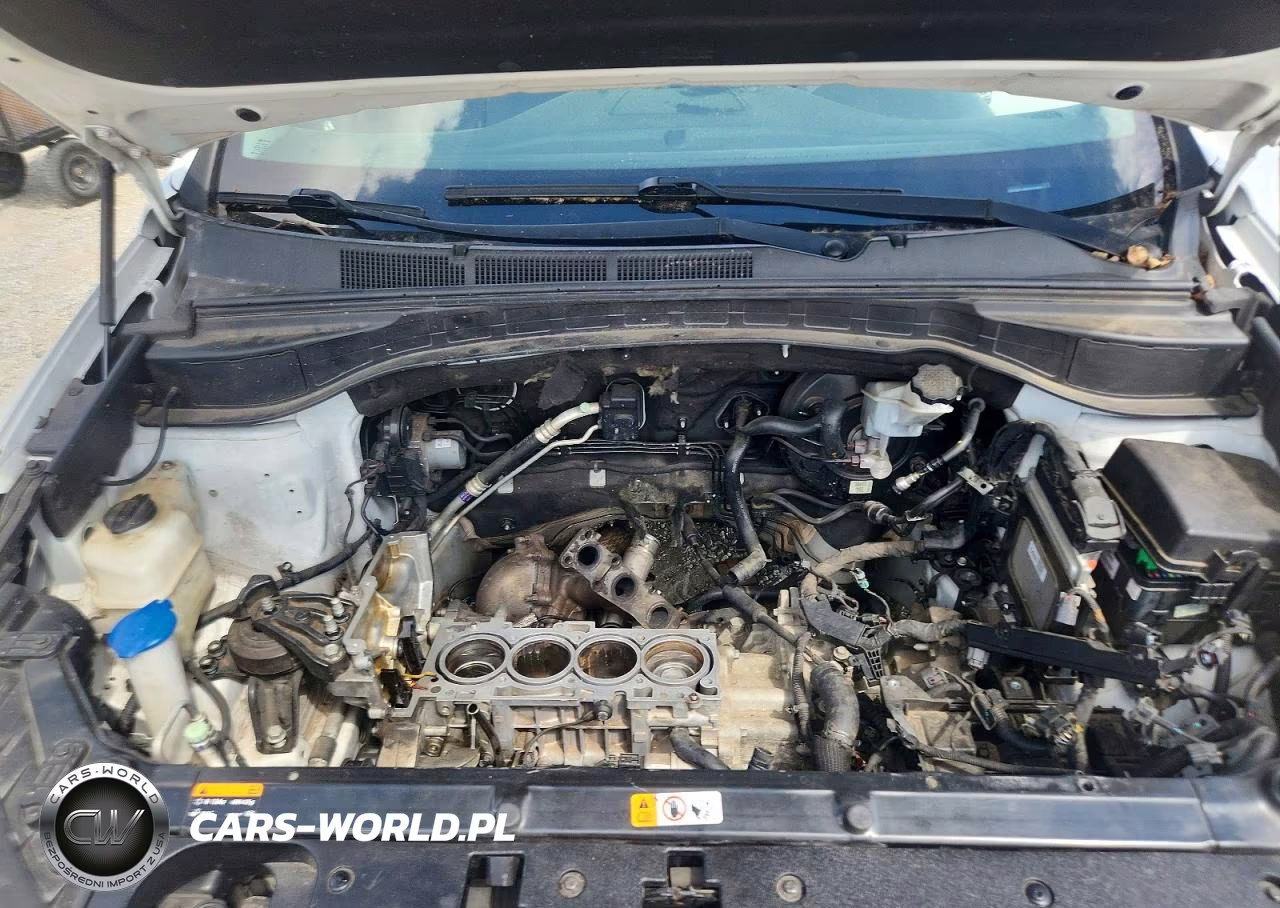 2013 Hyundai Santa Fe Sport 2.0T VIN:5XYZU3LA8DG035483 - 12