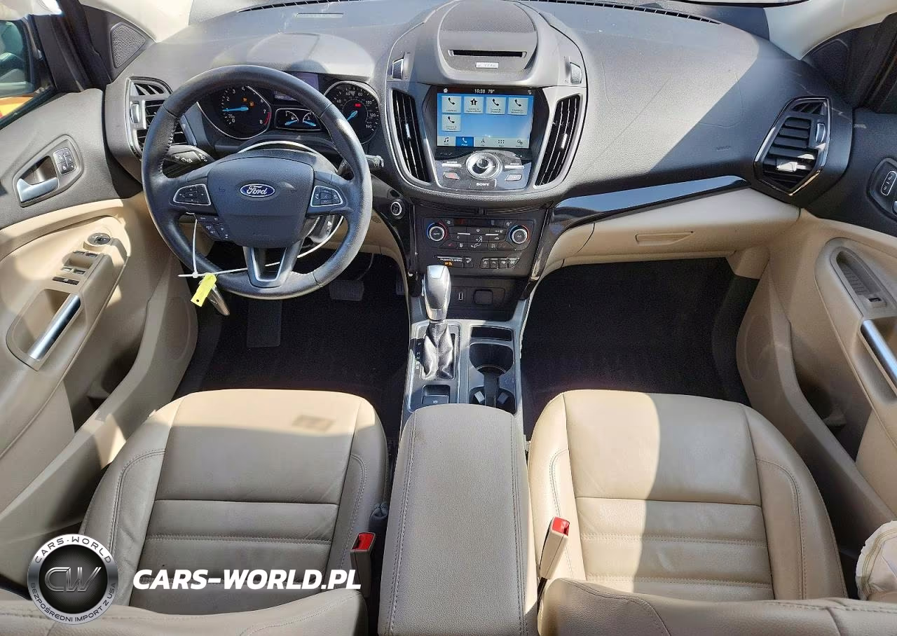 2018 Ford Escape Titanium VIN:1FMCU9J9XJUA24668 - 8