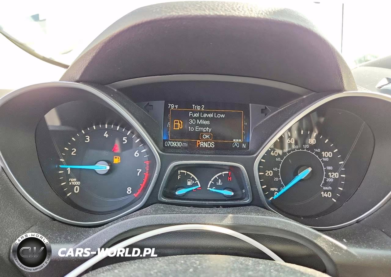 2018 Ford Escape Titanium VIN:1FMCU9J9XJUA24668 - 9