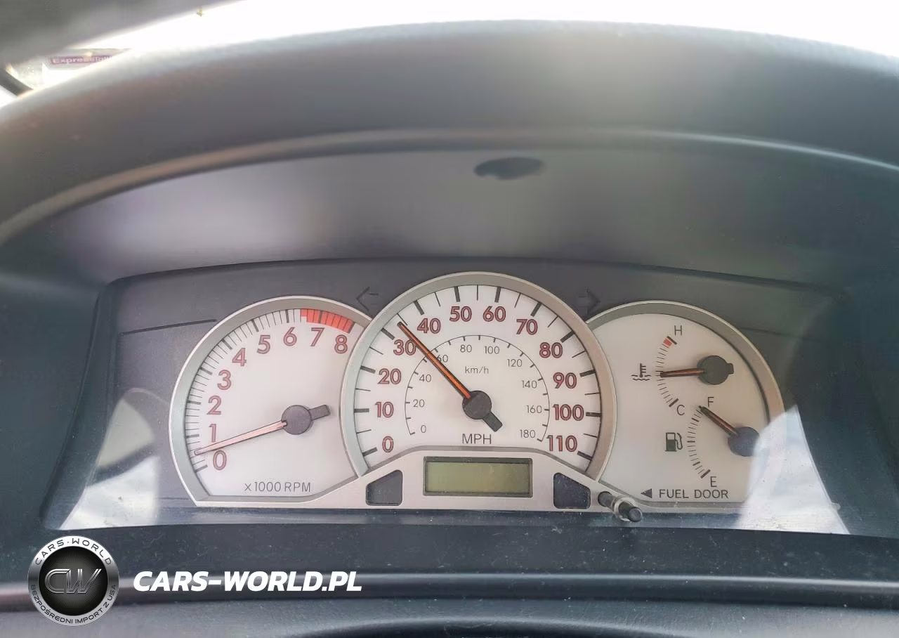 2005 Toyota Corolla S VIN:1NXBR32E15Z462460 - 9