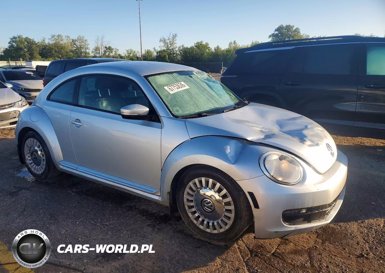 2014 Volkswagen Beetle VIN:3VWJ17AT1EM637760 - 4