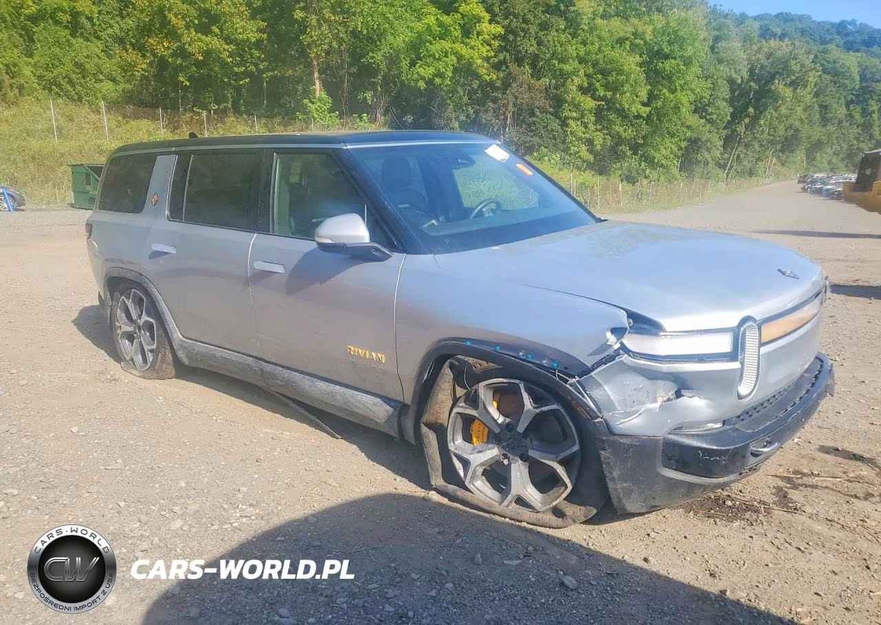 2023 Rivian R1S Adventure VIN:7PDSGABA5PN016149 - 4
