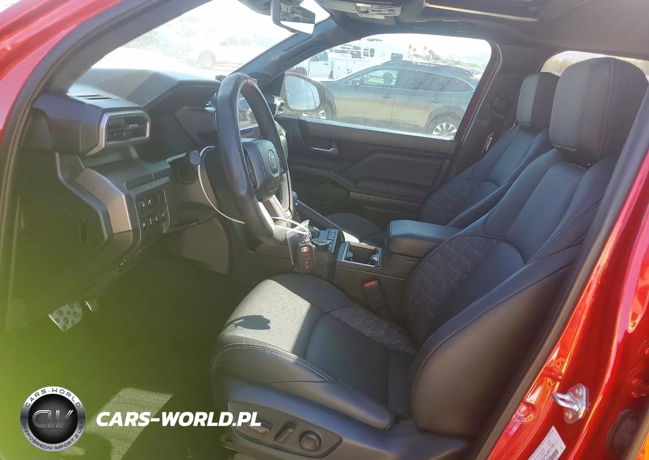 2026 Toyota Tacoma Trd Sport VIN:3TYKB5FN6TT031682 - 7