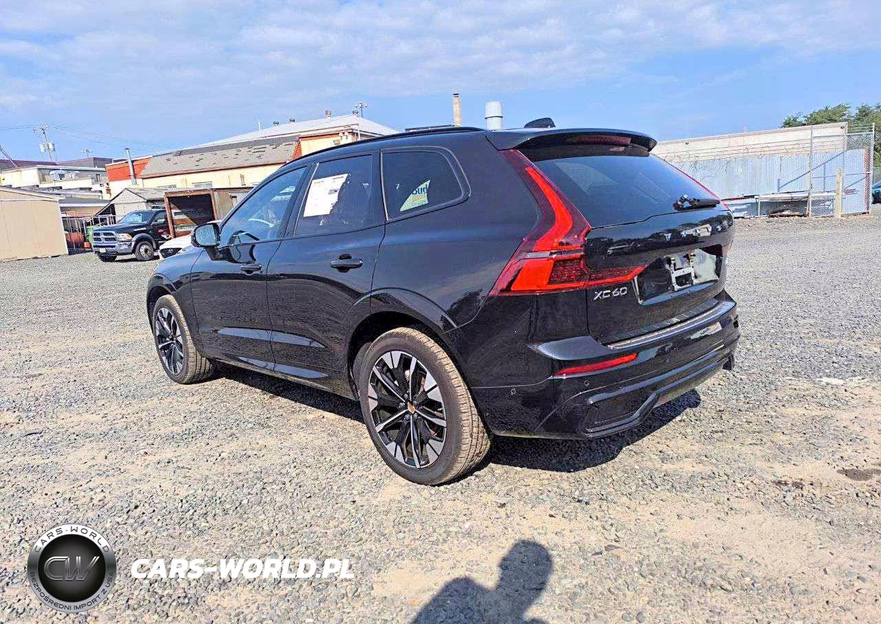 2026 Volvo Xc60 Plus VIN:YV4M12RC2T1336011 - 2