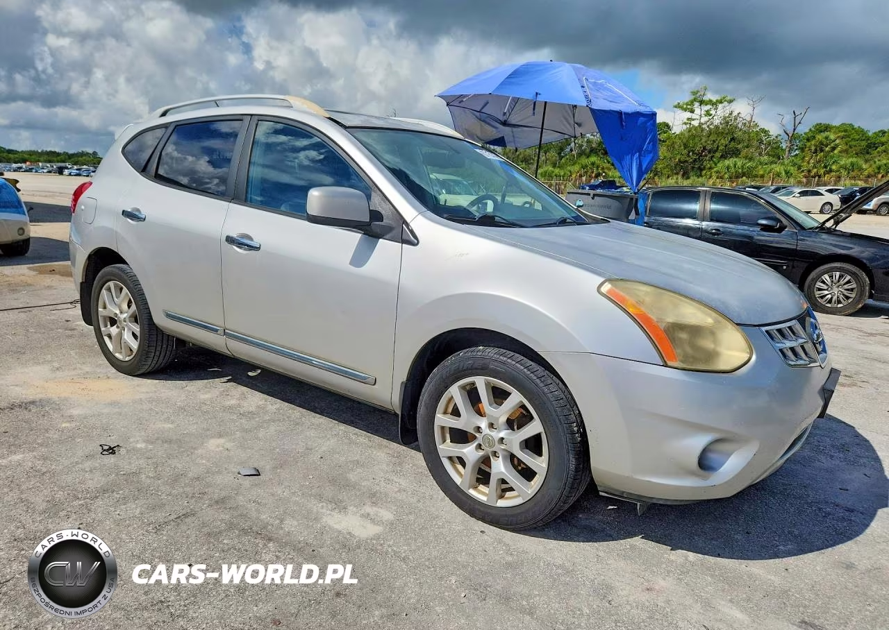 2011 Nissan Rogue S VIN:JN8AS5MV7BW250583 - 4