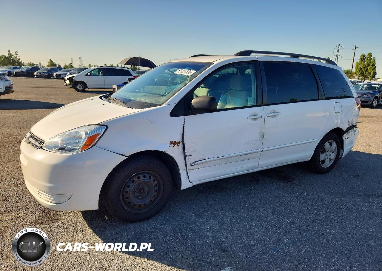 2004 Toyota Sienna Le 8 Passenger