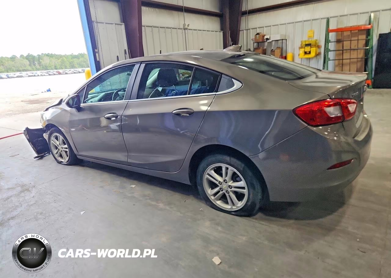 2018 Chevrolet Cruze Lt VIN:1G1BE5SM0J7156578 - 2
