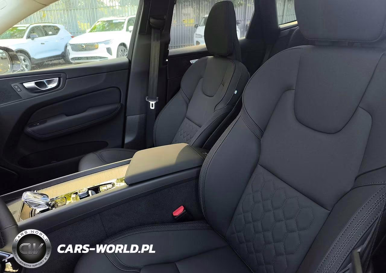 2026 Volvo Xc60 Plus VIN:YV4M12RCXT1346673 - 12