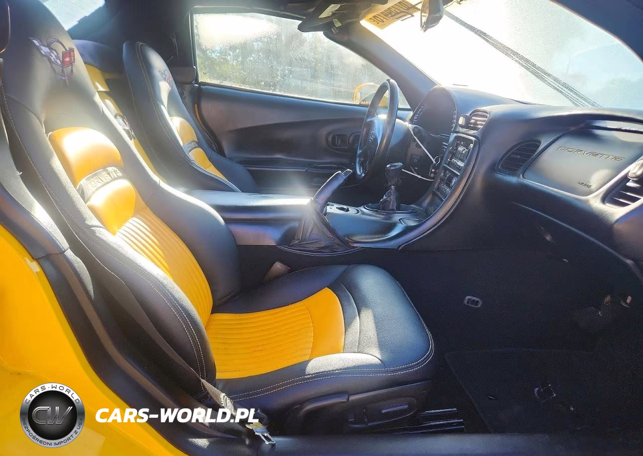 2000 Chevrolet Corvette VIN:1G1YY32G0Y5127071 - 10
