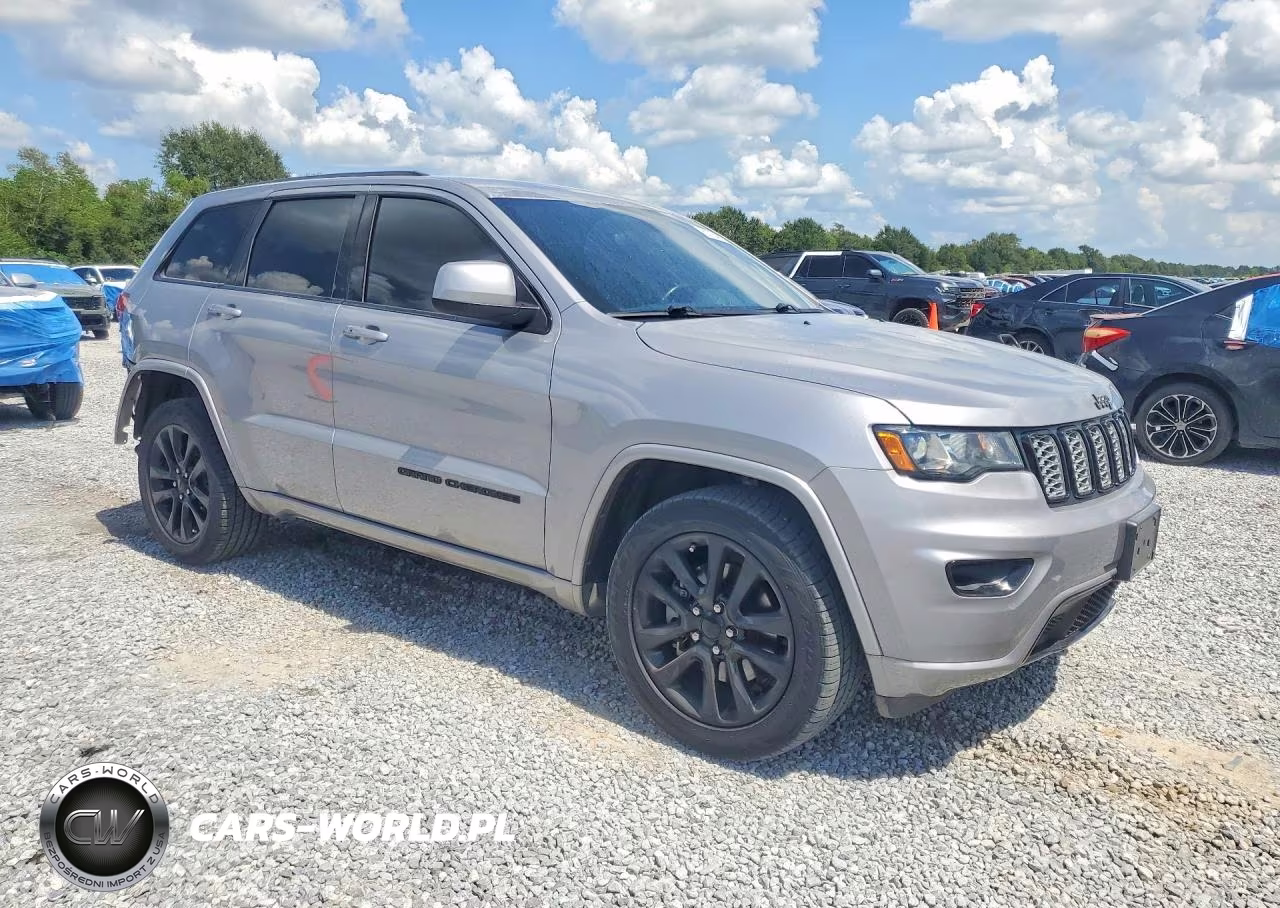 2021 Jeep Grand Cherokee Laredo VIN:1C4RJEAG5MC681273 - 4