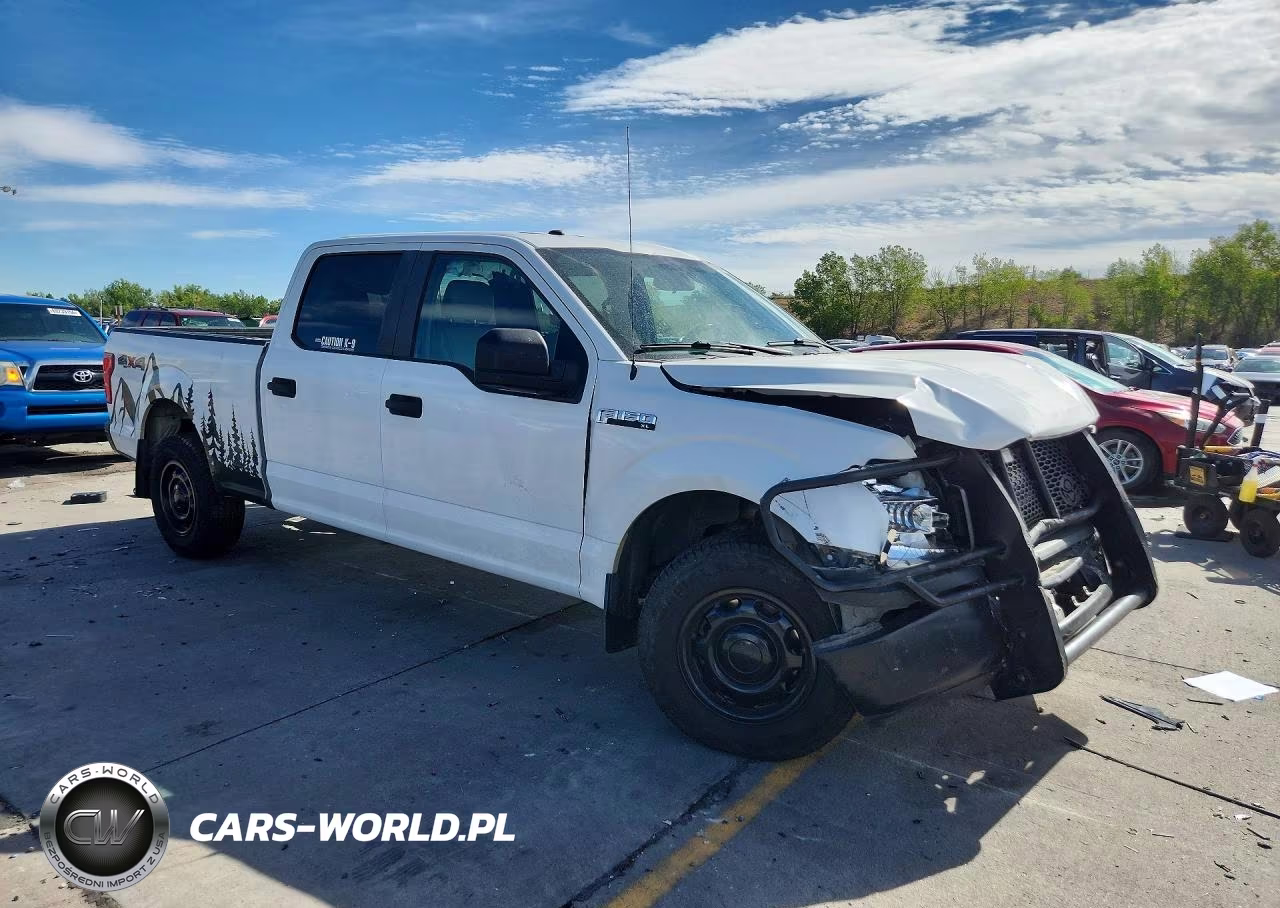 2018 Ford F150 Supercrew VIN:1FTFW1E54JFC47930 - 4