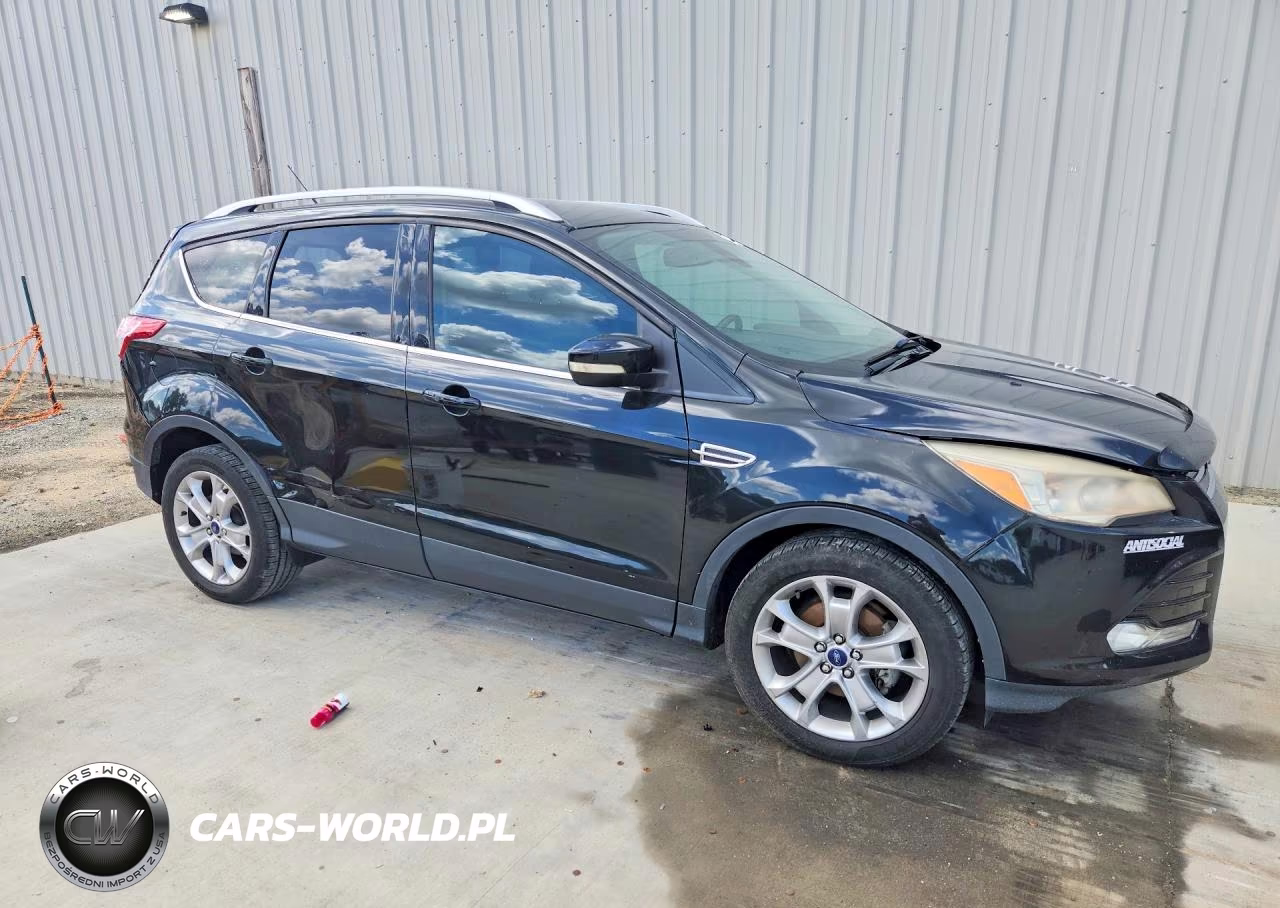 2014 Ford Escape Titanium VIN:1FMCU0JXXEUD66931 - 4