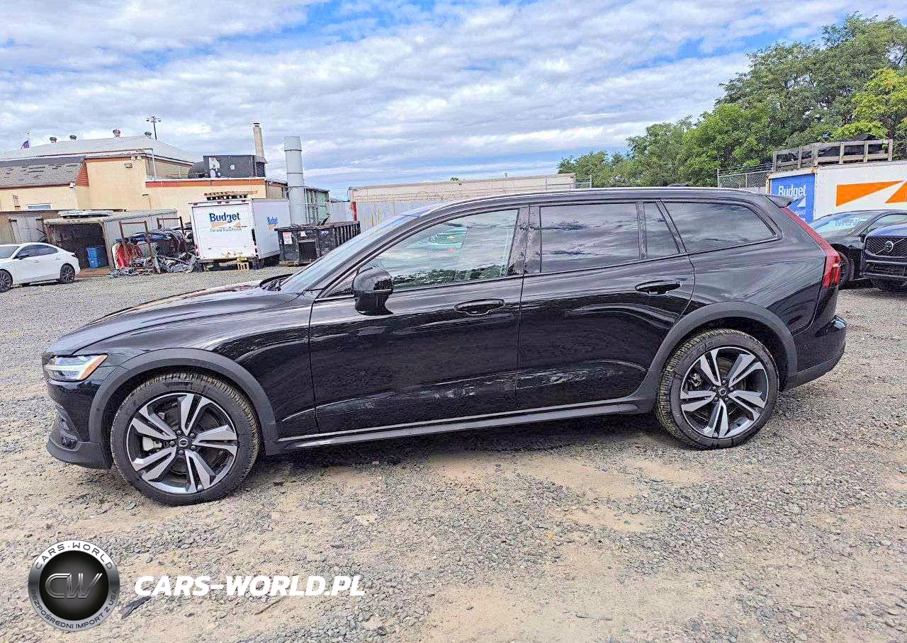 2026 Volvo V60 Cross Country Plus VIN:YV4L12WK0T2170119 - 15