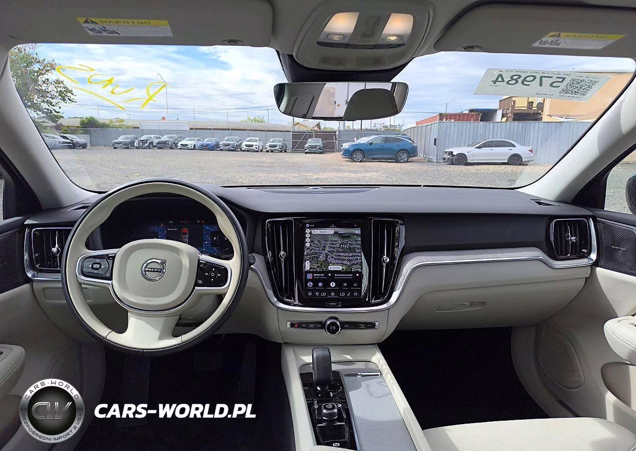 2026 Volvo V60 Cross Country Plus VIN:YV4L12WK0T2170119 - 9
