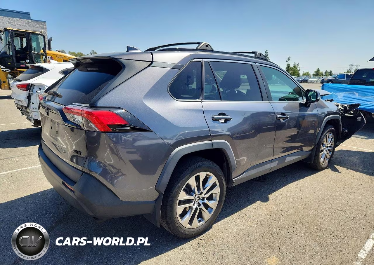 2021 Toyota Rav4 Xle Premium VIN:2T3C1RFV3MC140418 - 3