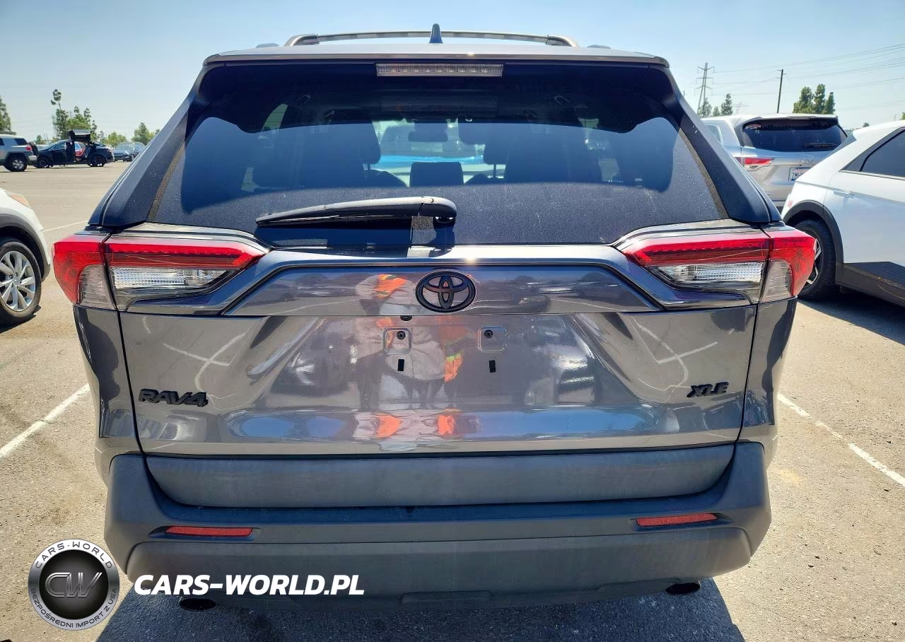 2021 Toyota Rav4 Xle Premium VIN:2T3C1RFV3MC140418 - 6