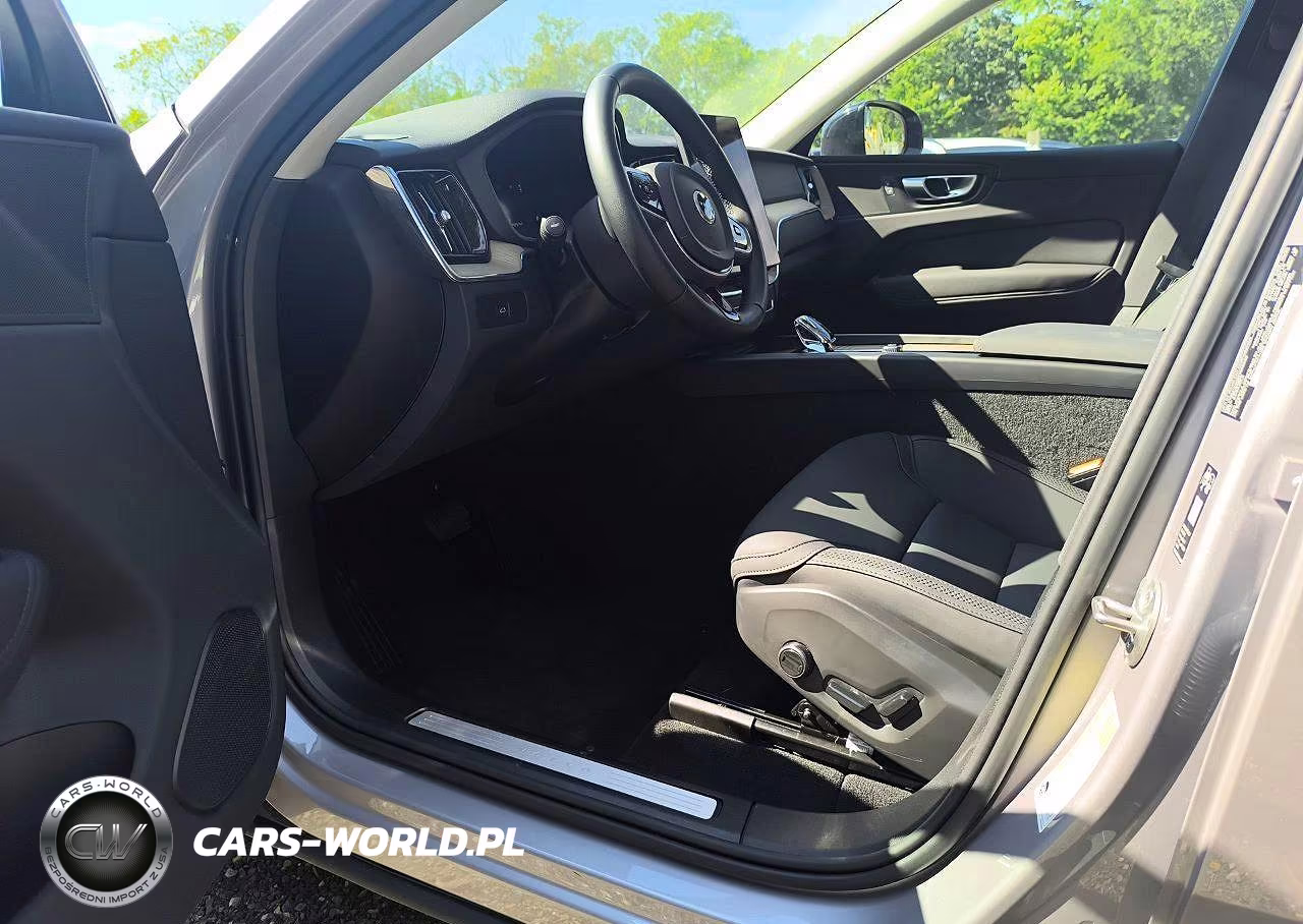 2026 Volvo Xc60 Plus VIN:YV4M12RC5T1386868 - 7