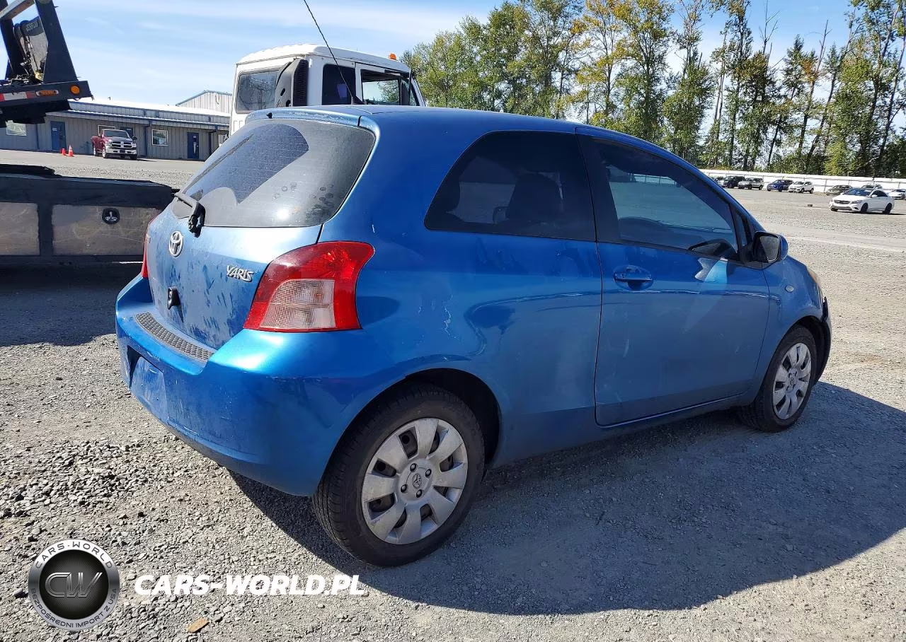 2008 Toyota Yaris Base VIN:JTDJT923885206270 - 3