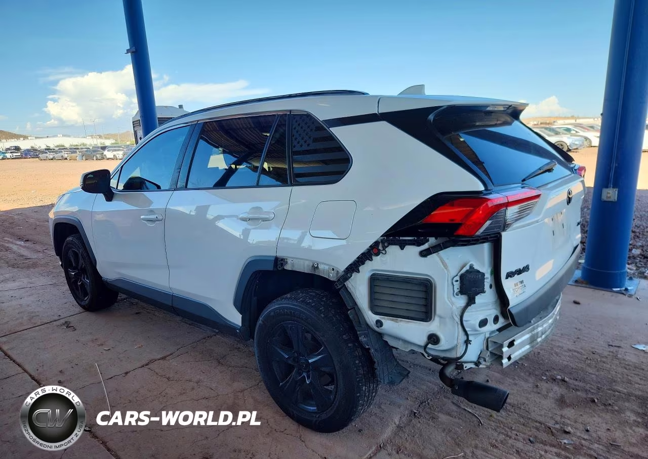 2021 Toyota Rav4 Xle VIN:2T3W1RFV6MC107717 - 2