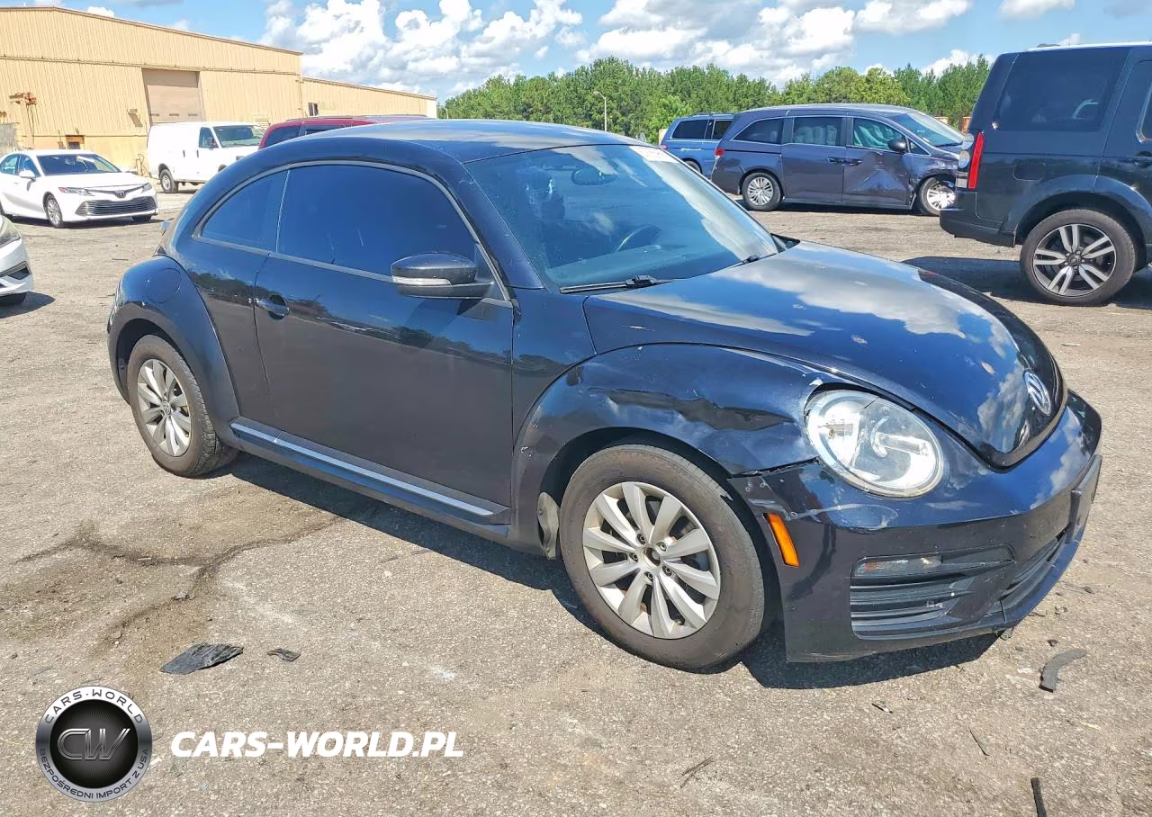 2019 Volkswagen Beetle S VIN:3VWFD7ATXKM707166 - 4