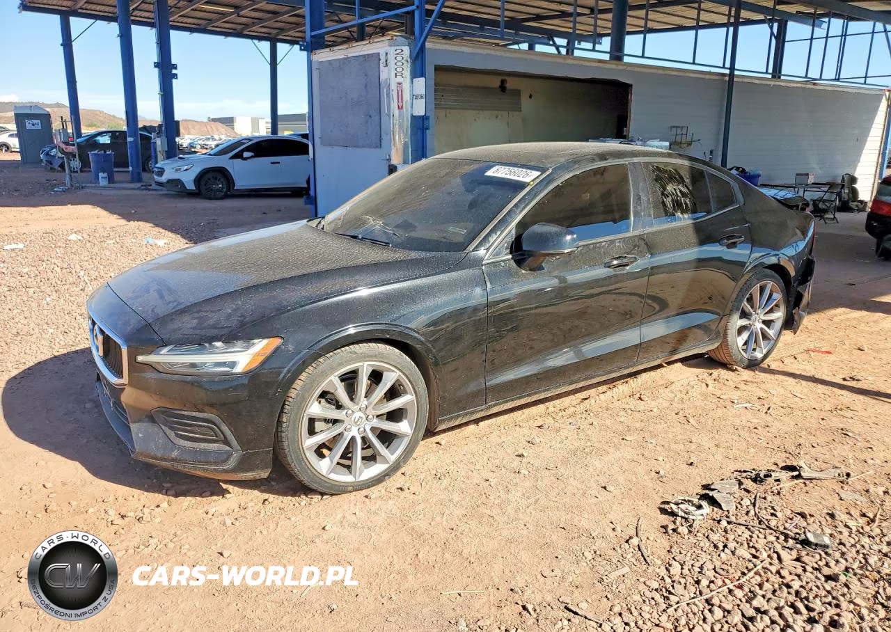 2019 Volvo S60 T5 Momentum