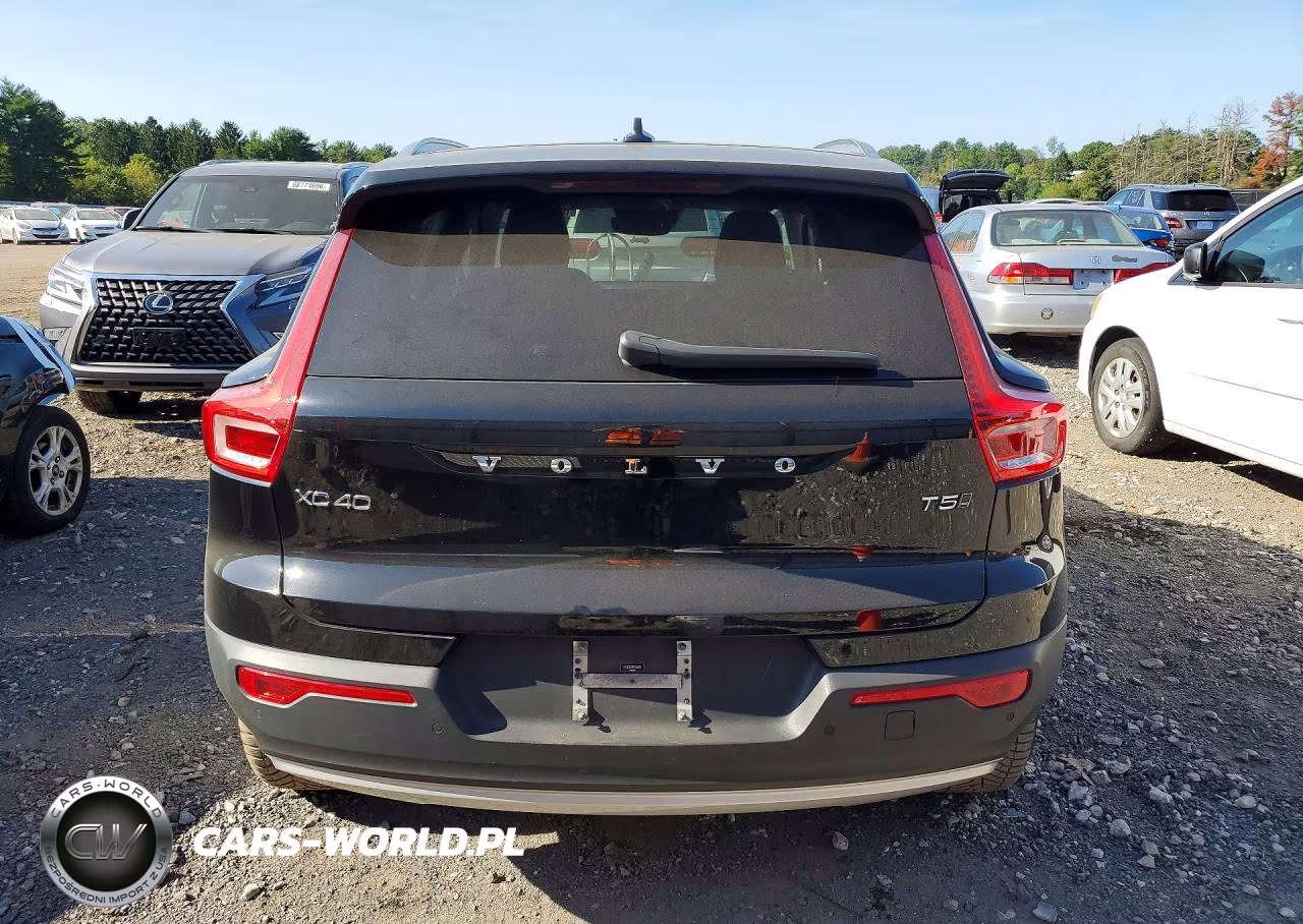 2021 Volvo Xc40 T5 Momentum VIN:YV4162UK3M2424922 - 6