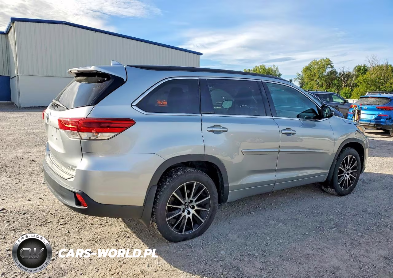 2017 Toyota Highlander Se VIN:5TDJZRFHXHS470783 - 3