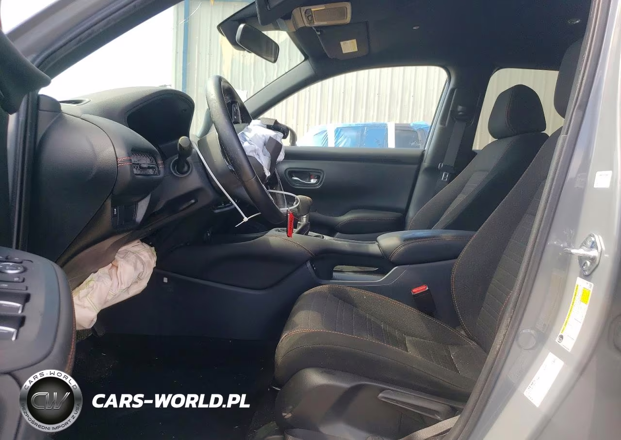 2025 Honda Hr-V Sport VIN:3CZRZ1H54SM750594 - 7