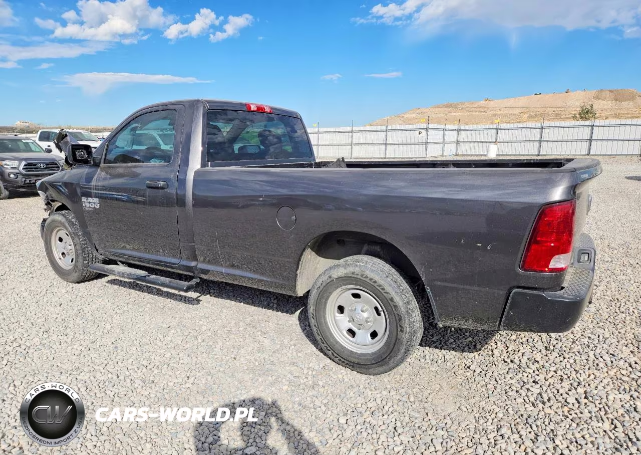 2023 Ram 1500 Classic Tradesman VIN:3C6JR6DG2PG640342 - 2