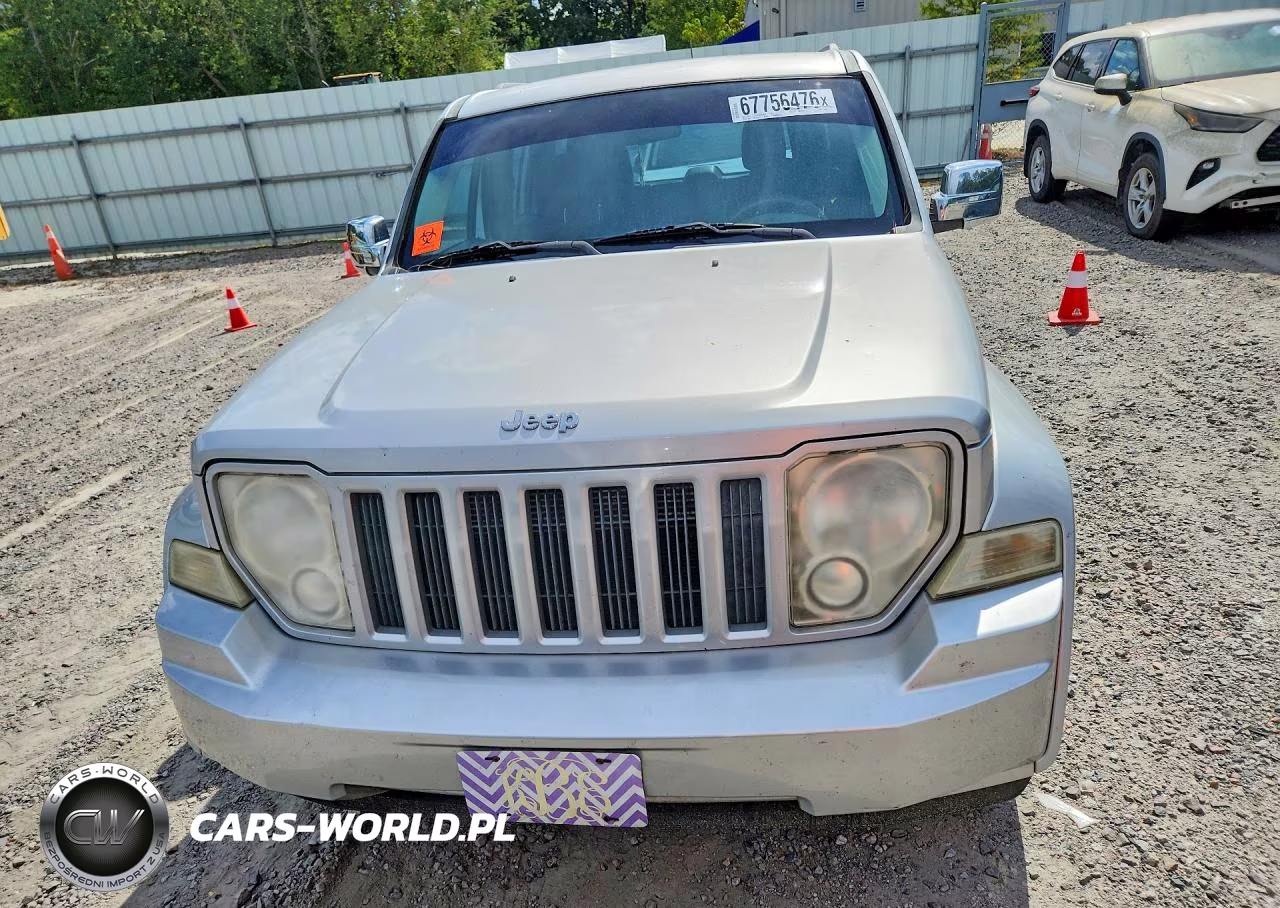 2012 Jeep Liberty Sport VIN:1C4PJLAK7CW110476 - 5