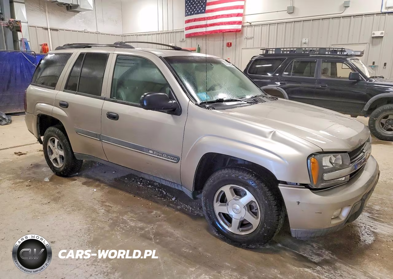 2002 Chevrolet Trail Blazer VIN:1GNDT13S422144886 - 4