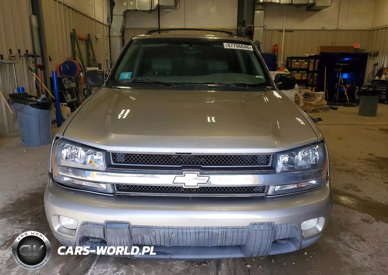 2002 Chevrolet Trail Blazer VIN:1GNDT13S422144886 - 5