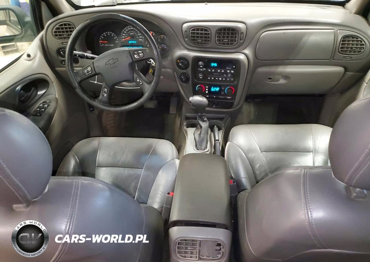 2002 Chevrolet Trail Blazer VIN:1GNDT13S422144886 - 8