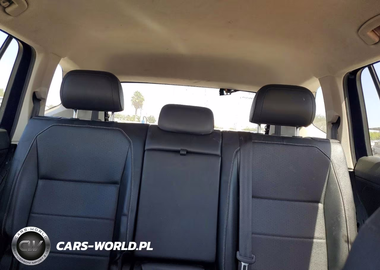 2021 Volkswagen Tiguan 2.0T Se-2.0T Se R-Line Black-2.0T Sel VIN:3VV3B7AX8MM118135 - 10