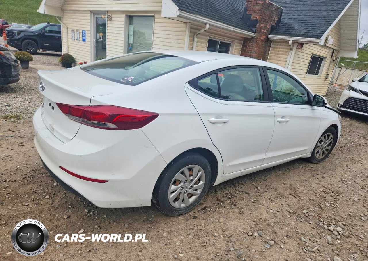 2018 Hyundai Elantra Se VIN:5NPD74LF6JH236516 - 3
