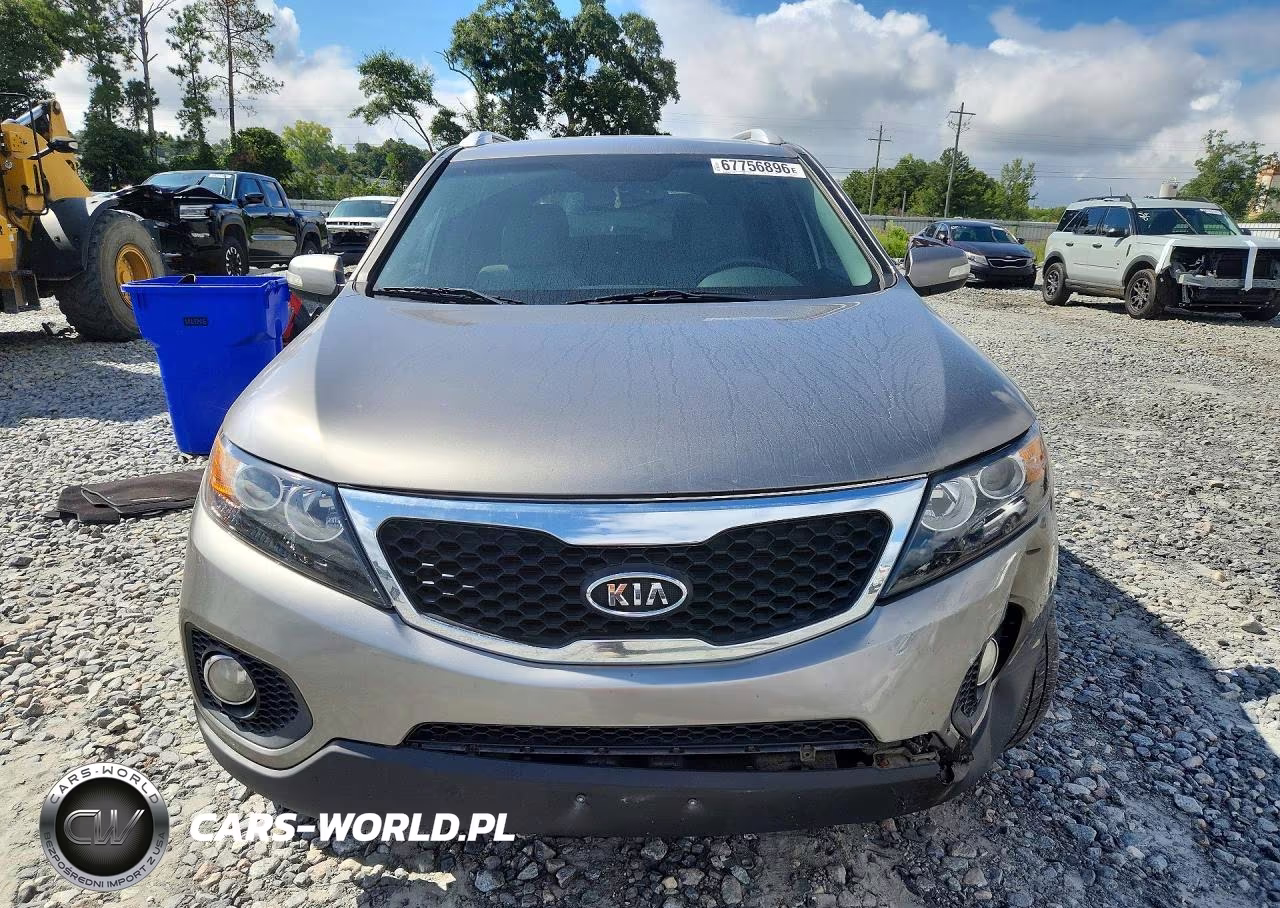 2012 Kia Sorento Lx VIN:5XYKT4A6XCG264514 - 5